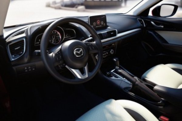 Primele informaţii şi imagini oficiale ale noii generaţii Mazda3